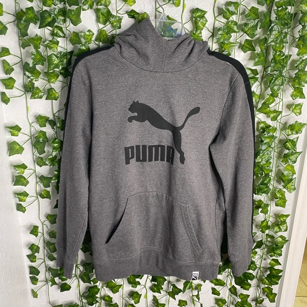 puma sweater